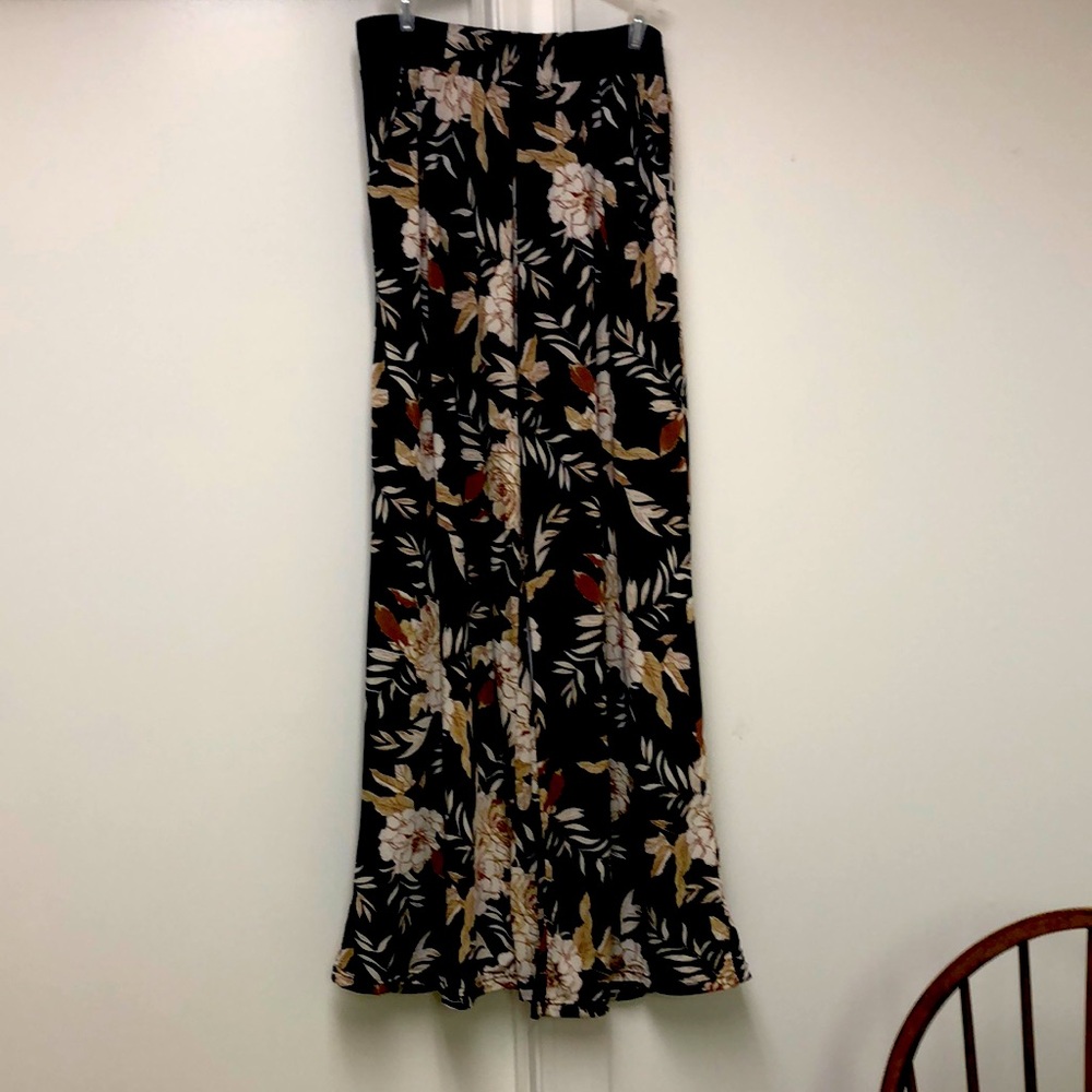 Wide leg palazzo pants, pockets & stretchy waist band fall colors, some wear